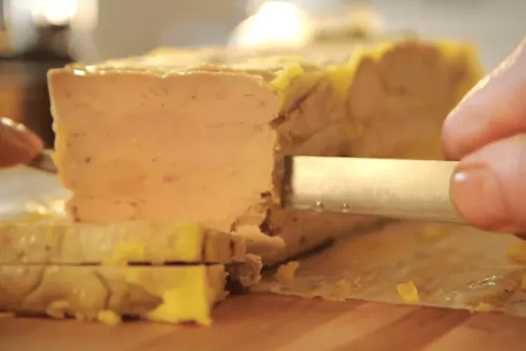 Terrine de foie gras maison comme un chef